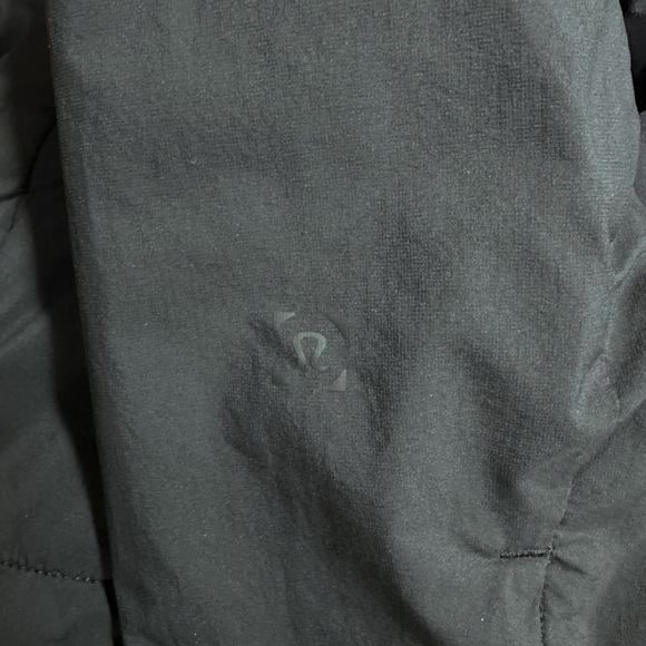 Lululemon The Quilt Back Shacket in Black [9025 - Picture 7 of 10